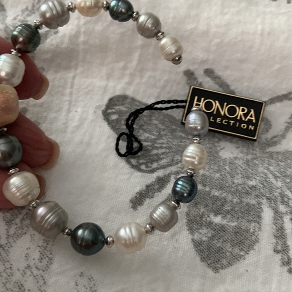 Honora Collection Pearl cuff bracelet - Picture 8 of 11